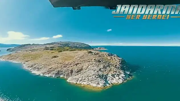 Van Akdamar Adası Atak Helikopterinden Görüntülendi