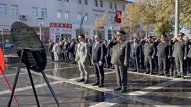 Ulu Önder Atatürk Muş'un ilçelerinde törenlerle anıldı