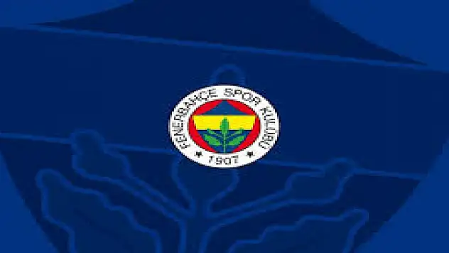Fenerbahçe Kendi Evinde İlk Yarıyı 1-0 Önde Kapattı