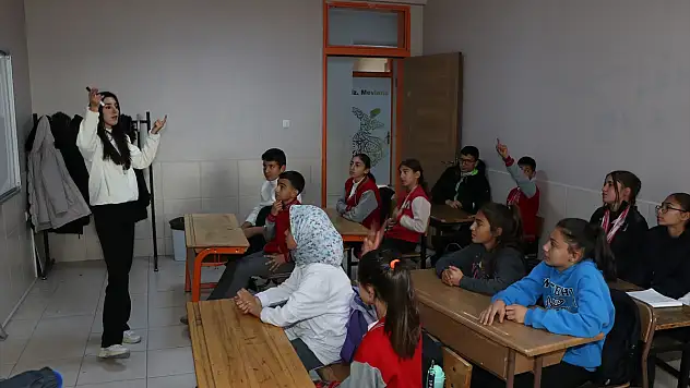 Erzurumlu kızlar, Elif öğretmen sayesinde başarıya koşuyor