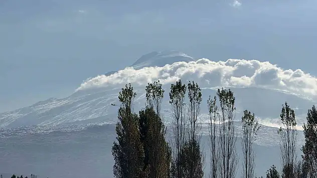 Iğdır'ın dağları beyaza büründü