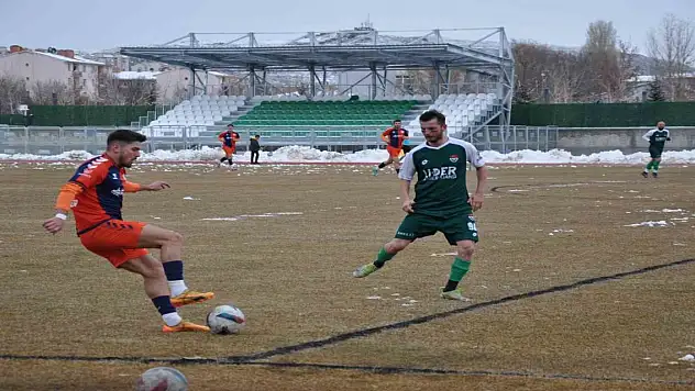 Kars 36 Spor İstediğini Elde Edemiyor