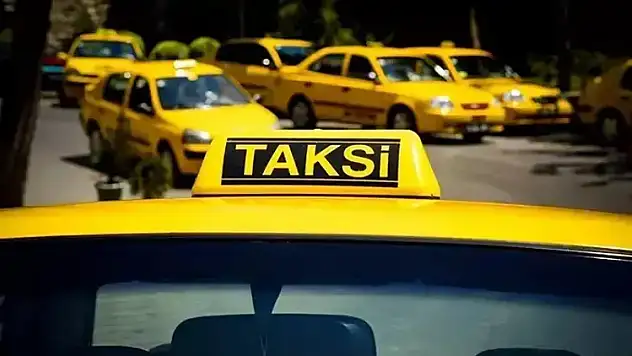Taksi ve dolmuşlara 'acil durum butonu ve kamera' zorunluluğu getirildi