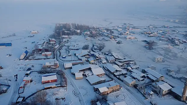 Erzurum'da dondurucu soğuklarla mücadele