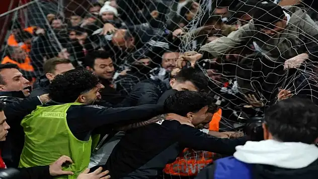 Beşiktaş, Fenerbahçe'ye Karşı Evindeki Hasreti Bitirdi
