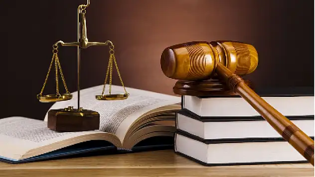 Hukuk Fakültelerine 'Kadına Yönelik Şiddetle Mücadele' dersi geliyor