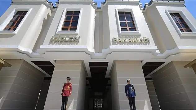 İçişleri Bakanlığı ve Yeşilay'dan bağımlılıkla mücadele için kamu spotu