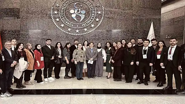 Erzurum'da Gençlerin Gözünden Kariyer 4.0 Zirvesi Başarıyla Gerçekleştirildi