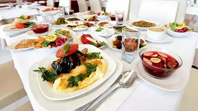 2026 iftar menüsü fiyatları arttı mı, dışarıda iftar menüsü fiyatları ne kadar? İFTAR MENÜSÜ FİYATLARI