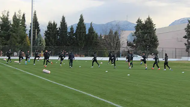 Denizli Spor İstanbul Spor maçına hazırlandı