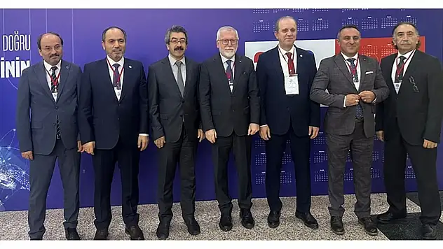 2030 Türk Yükseköğretim Yol Haritası Erzurum'da tartışıldı, stratejiler belirlendi