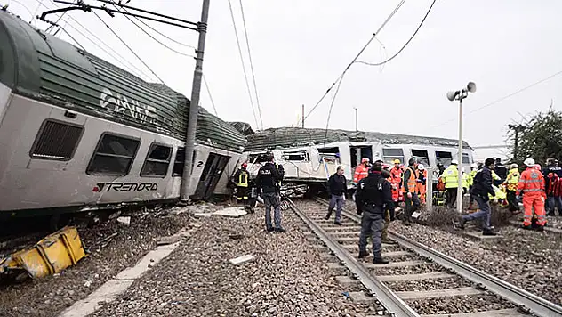 İgalya'da tren kazası: çok sayıda ölü var