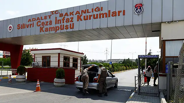 FETÖ Davalarının Yapıldığı Salonun Komutanı FETÖ'den Gözaltında