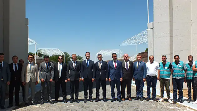Patnos'da ki Denetimli Serbestlik yükümlülerinden çevre temizliği