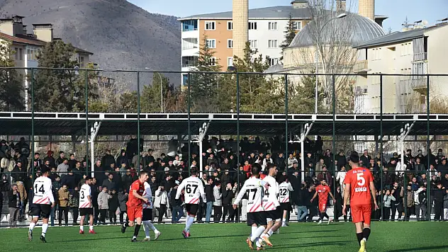 25 Mart Oltu Belediyespor Liderlik Koltuğuna Oturdu