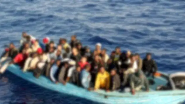 Çok sayıda göçmen Akdeniz'de boğuldu