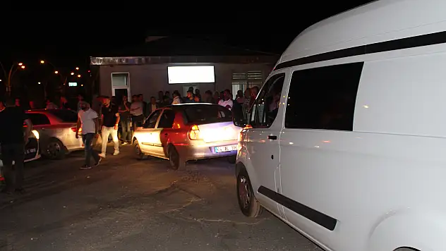 Minik Leyla'nın cenazesi otopsi için Erzurum'a gönderildi