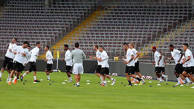 Beşiktaş LASK Linz'i bekliyor