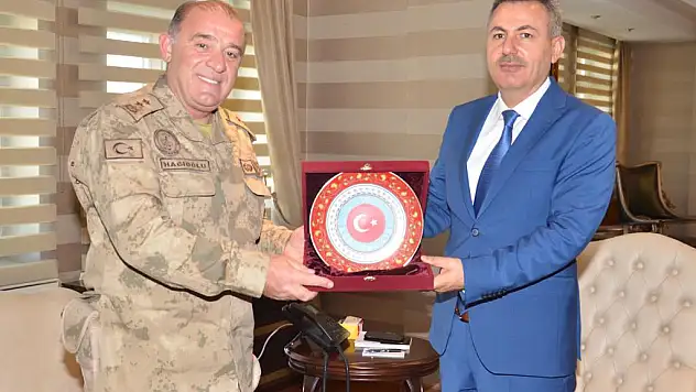Jandarma Bölge Komutanı Hacıoğlu Vali Elban'ı ziyaret etti