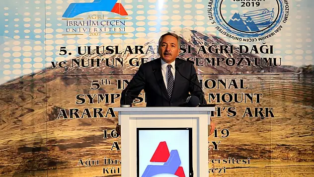 Ağrı'da '5. Uluslararası Ağrı Dağı ve Nuh'un Gemisi Sempozyumu' başladı