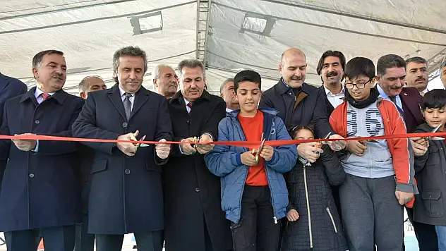 Ağrı'da Tekstil Kentte, 20 bin kişi çalışacak