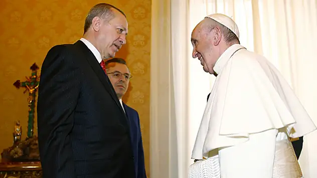 Erdoğan Papa ile görüştü