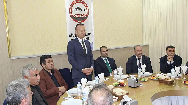 ASTOP'tan Emektar Öğretmenleri Duygulandıran Program