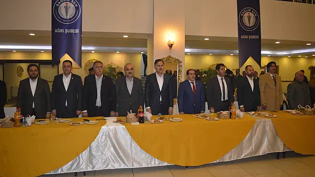 Sağlık-Sen Genel Başkanı Durmuş, Sendika Üyeleri ile bir araya geldi
