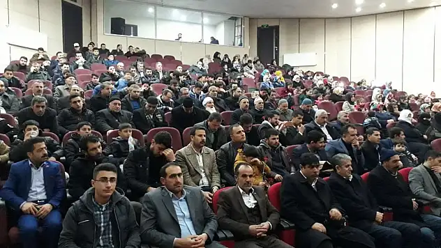 Patnoslular konferansa yoğun ilgi gösterdi