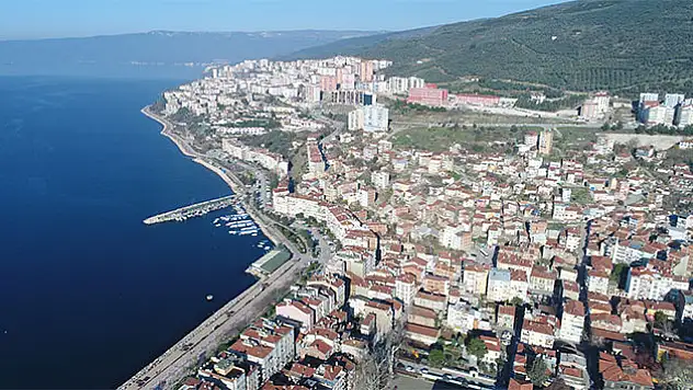 O ilçede hayat durdu