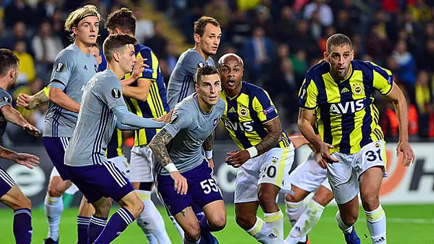 Fener'e hayat öpücüğü