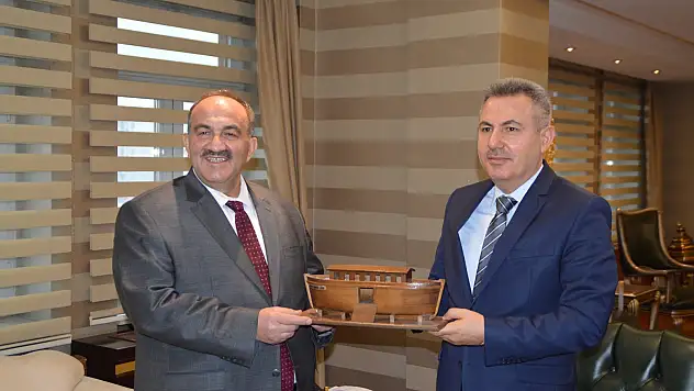 İŞKUR Genel Müdürü Uzunkaya, Ağrı'da çeşitli ziyaretlerde bulundu