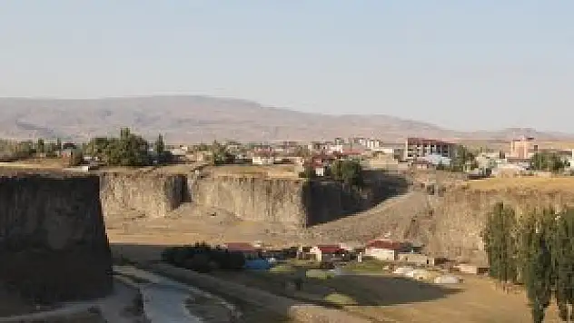 Diyadin Kanyonu sonbaharda büyülüyor