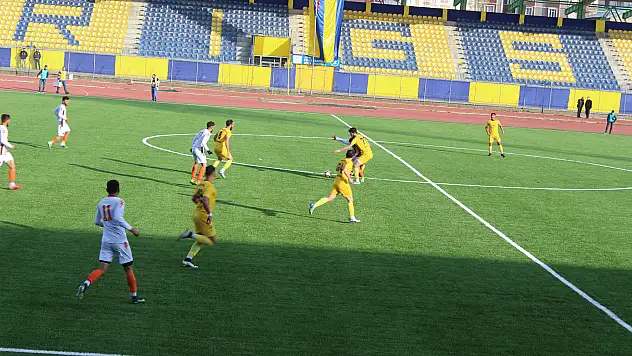 Ağrı 1970 Spor 3 puanı 3 golle aldı