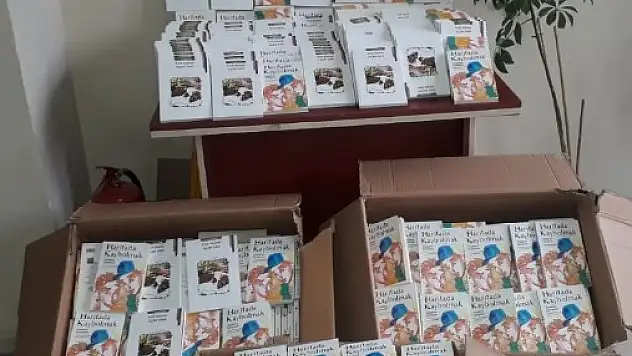 Ağrı'da 997 korsan kitap ele geçirildi