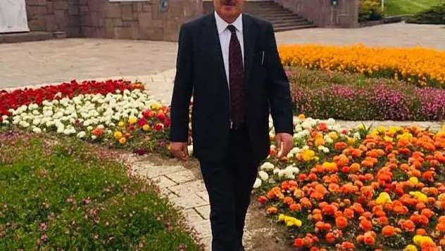 Aday adayı Mehmet Erat'tan Ağrı için projeler