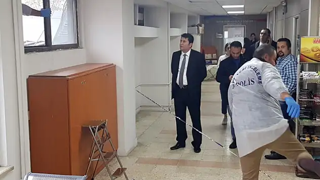 Belediye binasında kabus yaşattı