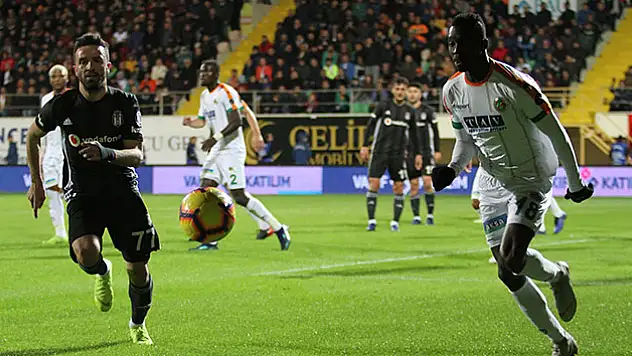 Kartal Akdeniz'de uçamadı