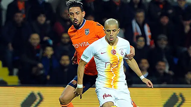 Galatasaray darbe almaya devam ediyor