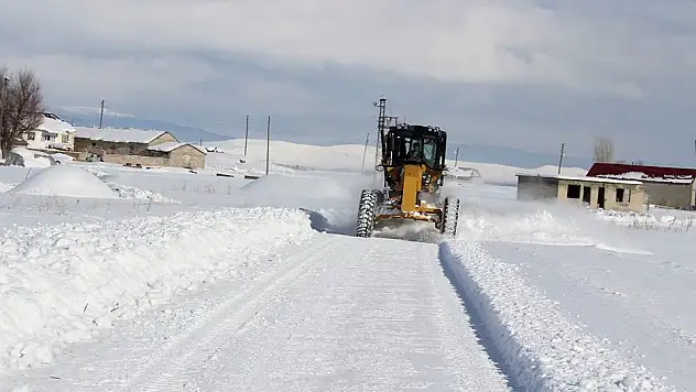 Ağrı'da 21 köy yolu ulaşıma kapandı