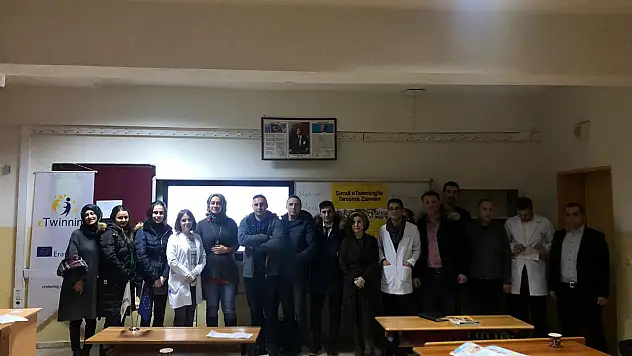 Ağrı'da eTwinning bilgilendirme toplantısı