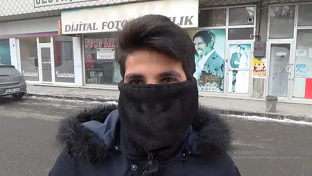 Ağrı'da soğuk hava hayatı olumsuz etkiliyor