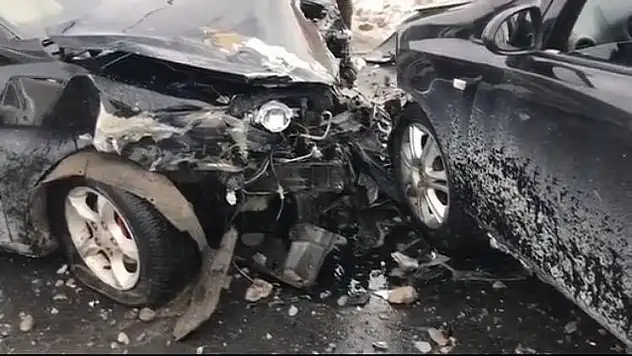 Ağrı'da zincirleme trafik kazası