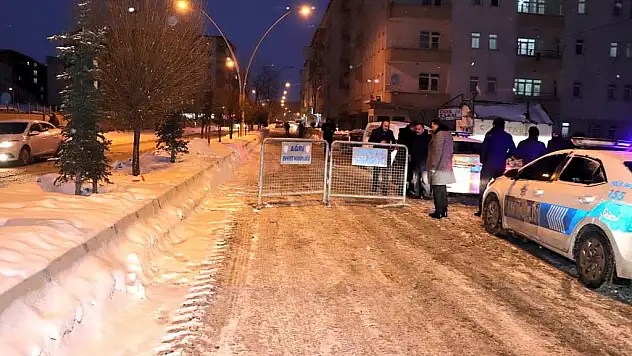 Yıllardır güvenlik nedeni ile kapalı olan yol trafiğe açıldı