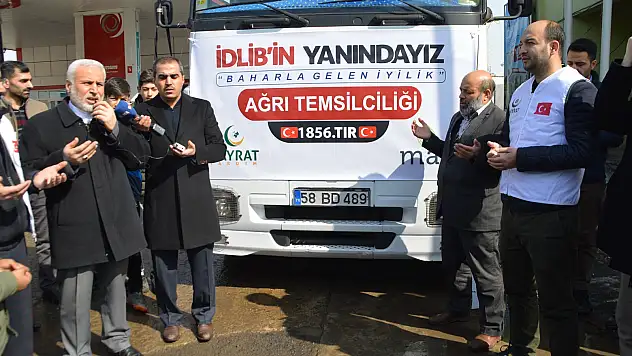 Ağrı'dan idlib'e yardım gönderildi