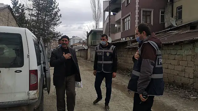 İlacı biten yaşlı amcanın imdadına polisler yetişti