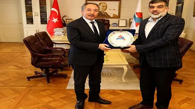 İÇÜ'ye İstanbul'dan ziyaret