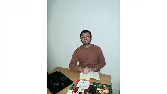 Vatandaşlara 'Kitap Oku Türkiye' daveti