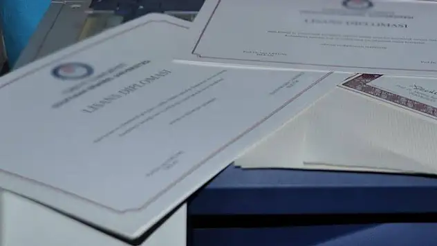 '6 Şubat Depremlerinde Hayatını Kaybeden Avukatların Ailelerinden 'Sahte Diploma' Çetesine Sert Tepki!'