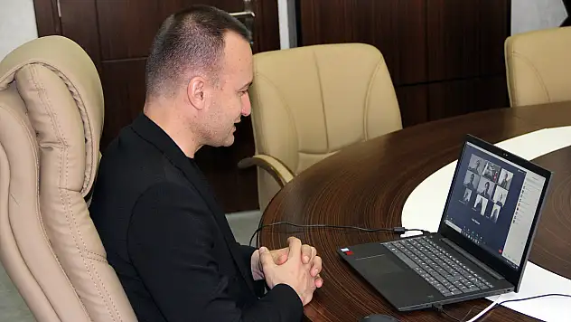 Öğrenciler Kodla Ağrı Şenliğine evden katıldı